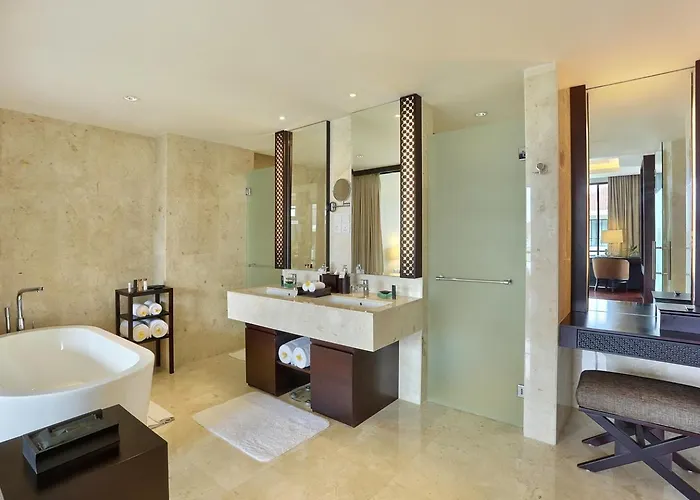 Hotel Bali 5*